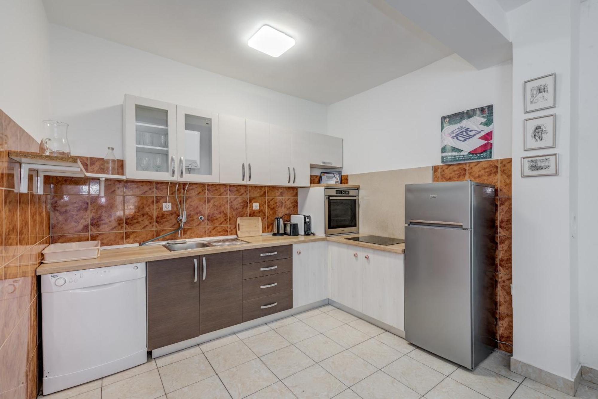 Beachfront Apartment Drazen, With Garden And Parking Split Ngoại thất bức ảnh